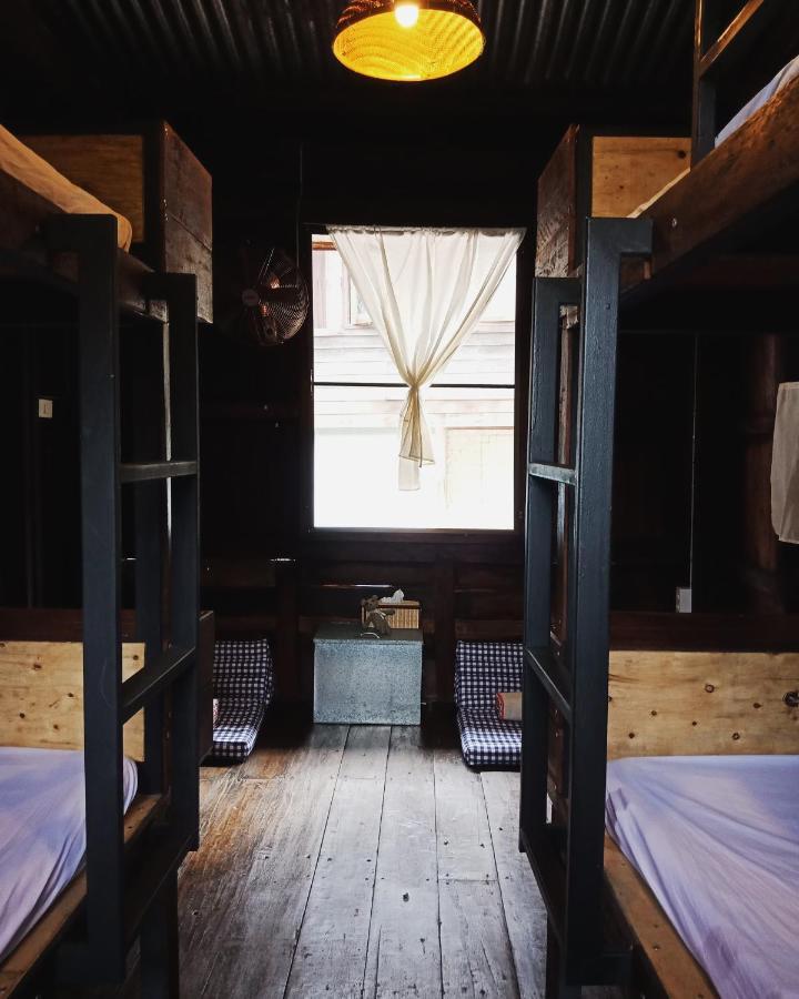 Iamwarin Mini Hostel Warin Chamrap Екстериор снимка