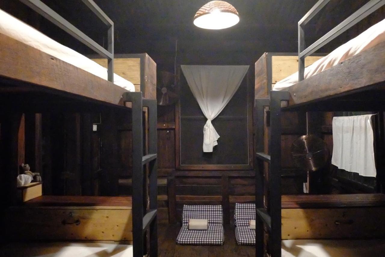Iamwarin Mini Hostel Warin Chamrap Екстериор снимка