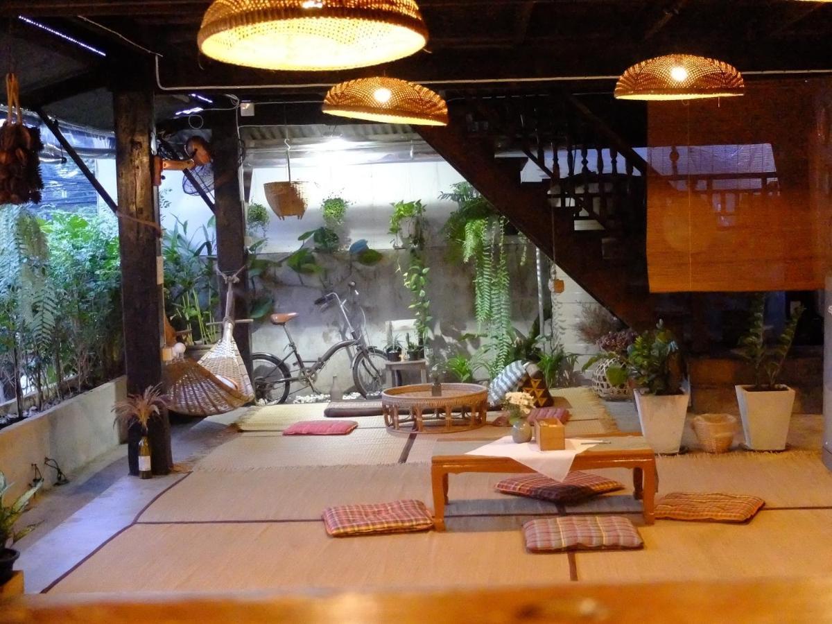 Iamwarin Mini Hostel Warin Chamrap Екстериор снимка
