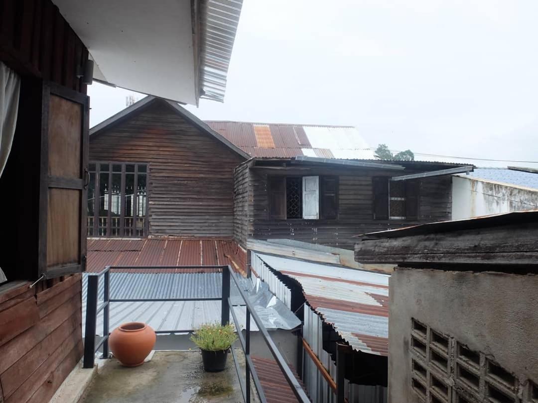 Iamwarin Mini Hostel Warin Chamrap Екстериор снимка