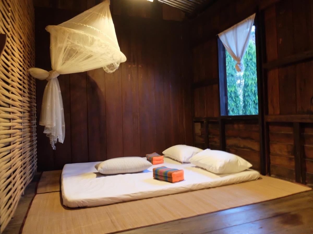 Iamwarin Mini Hostel Warin Chamrap Екстериор снимка